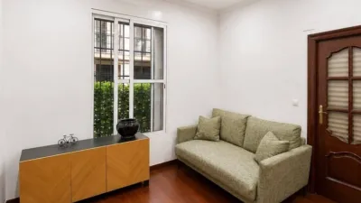 Apartment on Santa Clara Street photo 3