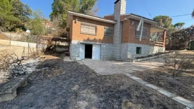 Detached House in Urbanization photo 11