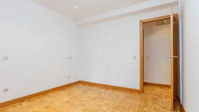 Piso en Madrid Rio photo 14