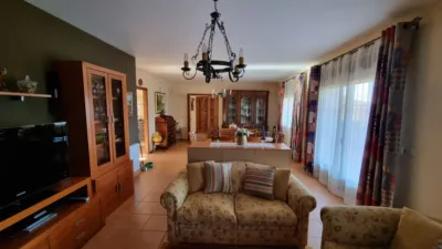 Townhouse in Valdastillas photo 16