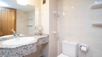 Piso en alquiler en Calle de Arturo Soria, cerca de Calle del Marqués de Pico de Velasco - Imagen 8