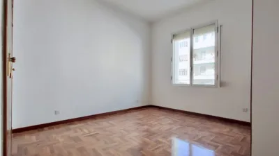 Piso en alquiler en Calle de Menorca - Imagen 7