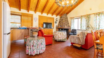 Single-family home in Coto de San Isidro photo 5
