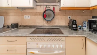 Piso en alquiler en Calle de Angelita Cavero - Imagen 18