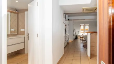 Piso en alquiler en Calle de Angelita Cavero - Imagen 4