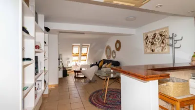 Piso en alquiler en Calle de Angelita Cavero - Imagen 5