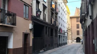 Apartamento en venta en Calle del Doctor Don Alejandro Palomar, 45, Casco Antiguo (Zaragoza Capital) de 150.000 €