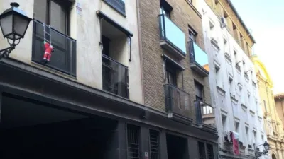 Apartamento en venta en Calle del Doctor Don Alejandro Palomar, 45, Casco Antiguo (Zaragoza Capital) de 150.000 €