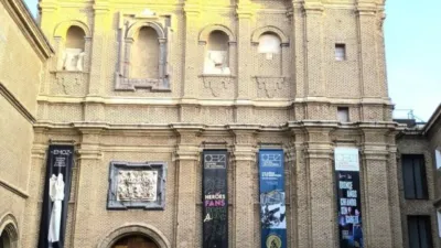 Apartamento en venta en Calle del Doctor Don Alejandro Palomar, 45, Casco Antiguo (Zaragoza Capital) de 150.000 €