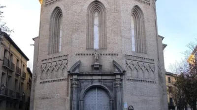 Apartamento en venta en Calle del Doctor Don Alejandro Palomar, 45, Casco Antiguo (Zaragoza Capital) de 150.000 €