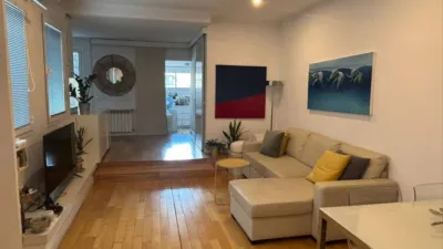 Piso en alquiler en Paseo de la Reina Cristina - Imagen 2