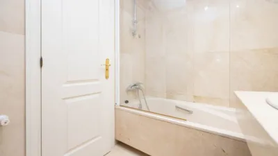 Piso en alquiler en Calle de Mesena, cerca de Calle de Aleixandre - Imagen 15