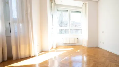 Piso en alquiler en Calle de Mesena, cerca de Calle de Aleixandre - Imagen 21