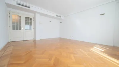 Piso en alquiler en Calle de Mesena, cerca de Calle de Aleixandre - Imagen 7