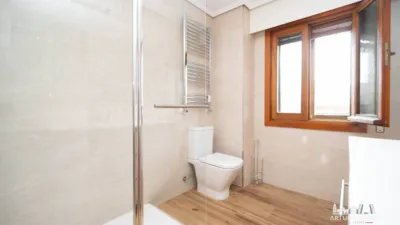 Piso en alquiler en Pasaje de Caleruega - Imagen 26