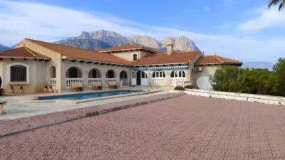 Single-family home in La Nucia photo 9