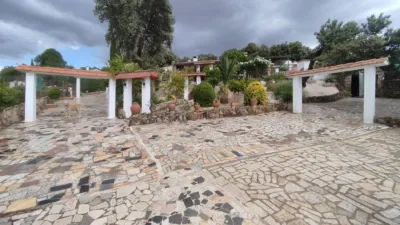Detached house on Crta de Caceres photo 20