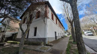 Terraced house on Paseo de la Rivera photo 3