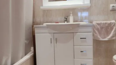 Piso en venta en Avda. Valladolid, Zona Avenida de Valladolid-Barriada Yagüe (Soria Capital) de 280.000 €