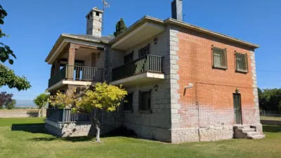 Single-family home on Calle de Madrid, 28 photo 5
