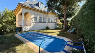 Detached House on Avenida del Alto del León photo 11