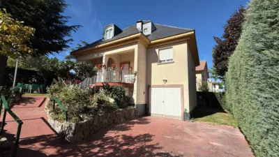 Detached House on Avenida del Alto del León photo 3