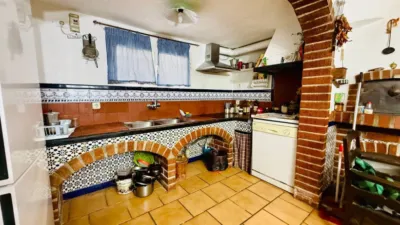 Detached House on Avenida del Alto del León photo 59
