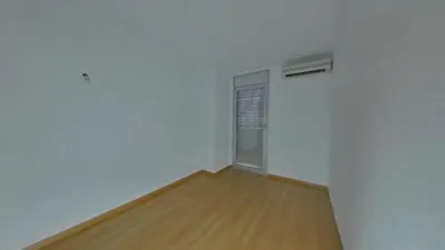 Flat on Marquès de Caldes de Montbui Street photo 15