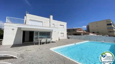 House on Cap Llarg Street, 9 photo 3