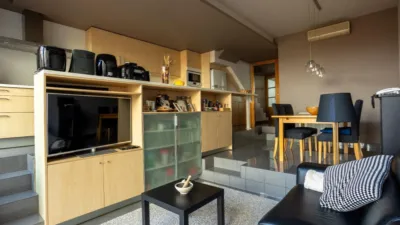 House in Centre photo 2