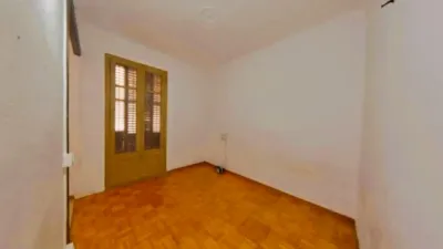 Flat at Rafael Capdevila Street, 4 photo 2