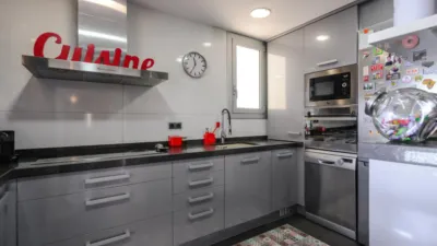Piso en Esplugues de Llobregat photo 9