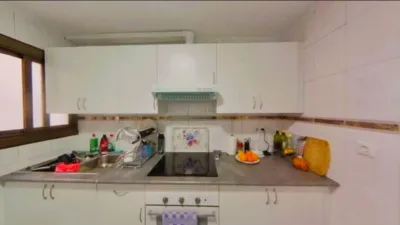Flat on Roger de Lluria Street, 46 photo 2