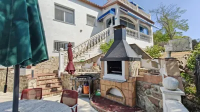 House on Avet Street photo 4