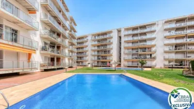 Apartment on Avenida de Santa Margarida, 99 photo 3