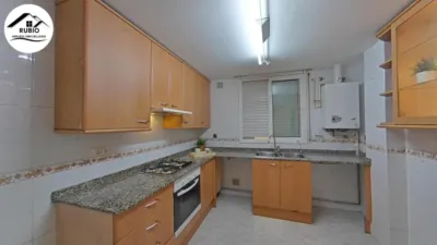 Flat on Lepant Street photo 6