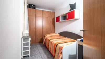 Apartment in Esplugues de Llobregat photo 13