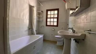 House on Ponte Maceira Street photo 14