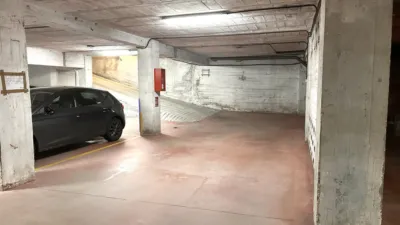 Garaje en venta en Calle Da Cachurra, 26 - Vista 2