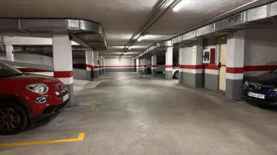 Garaje en alquiler en Calle de Xosé Pasín - Vista 3