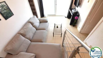 Apartment on La Muga Street, 2 photo 8