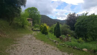 House on Vall de Bianya Street photo 3