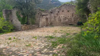House on Vall de Bianya Street photo 13