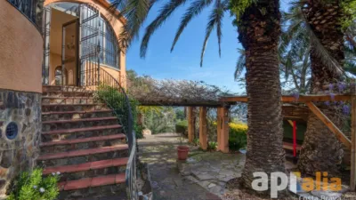 Casa en calle Basilea photo 10