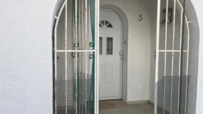 Townhouse on Calle de La Valira, 19 photo 17