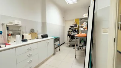 Local comercial en venta en Avenida do Souto Vizoso - Más