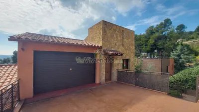 House on Carrer del Montseny, 27 photo 3