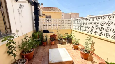 House on Doctor Manuel Galvez Street photo 16