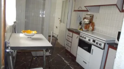 Casa en venta en Calle de Santa Lucía, cerca de Calle de Méndez Núñez - Vista 5