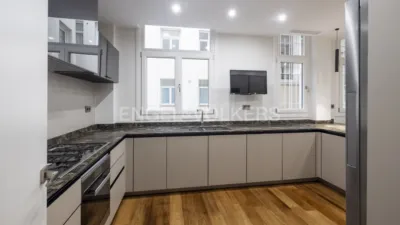 Piso en alquiler en Calle de Alfonso XII - Imagen 10